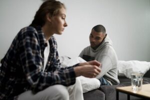 Read more about the article تأثير المرض النفسي للوالدين على الأطفال