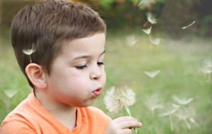 Read more about the article المهارات التي يجب على الأطفال تعلمها