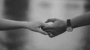 Read more about the article أهمية مساعدة الزوجة في الأعمال المنزلية