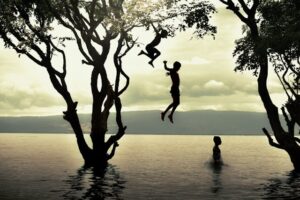 Read more about the article كيفية استثمار العطلة الصيفية للأطفال بشكل مفيد وممتع؟