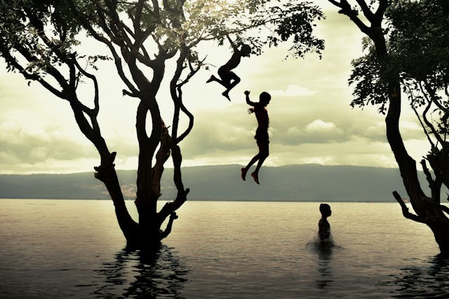 You are currently viewing كيفية استثمار العطلة الصيفية للأطفال بشكل مفيد وممتع؟